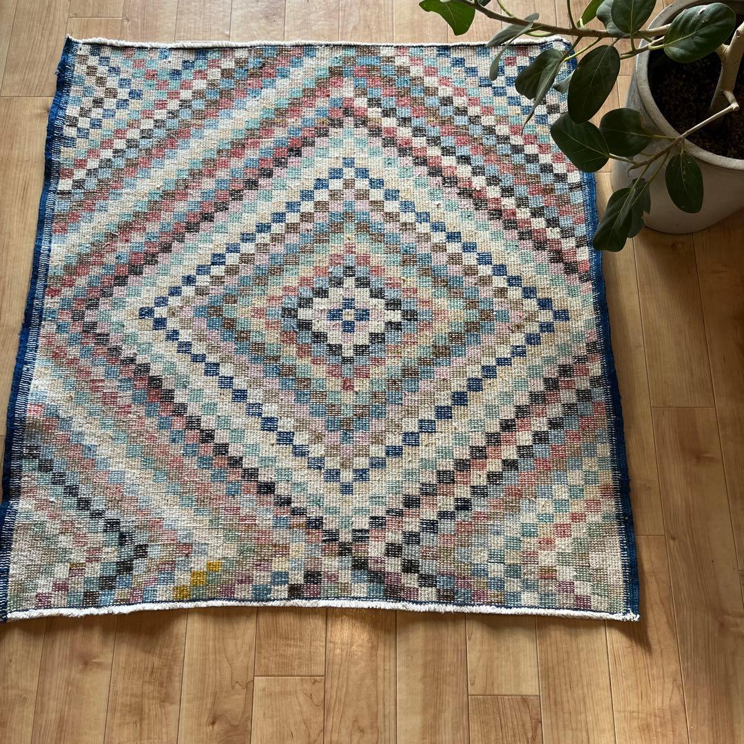 トルコヴィンテージラグ　正方形　94×101