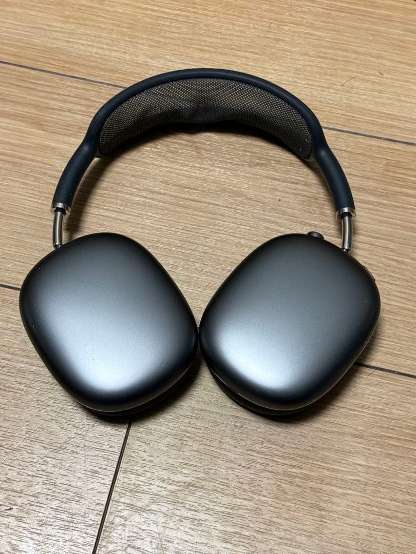ヘッドホン AirPods Max