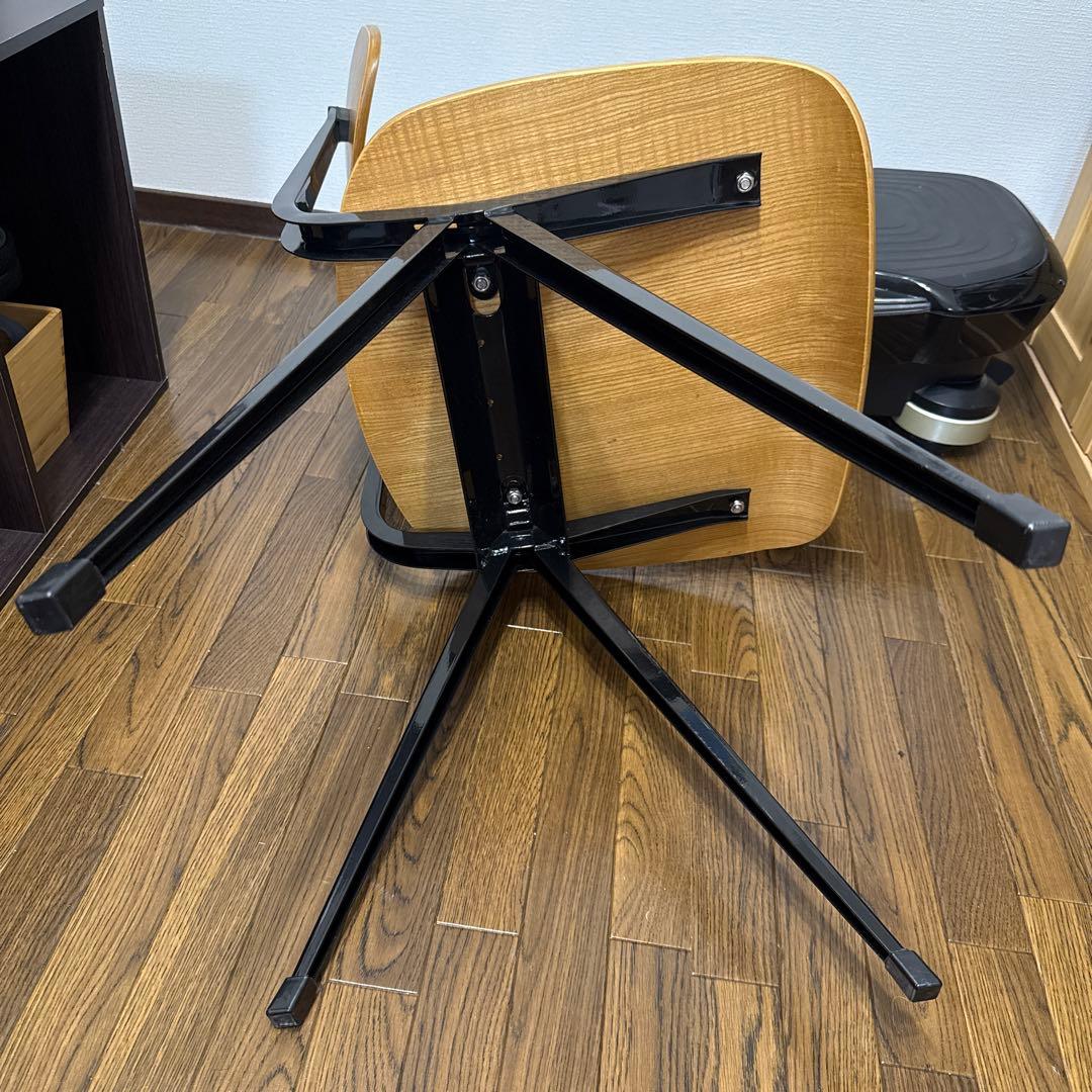 リザルトチェア 学校の椅子風