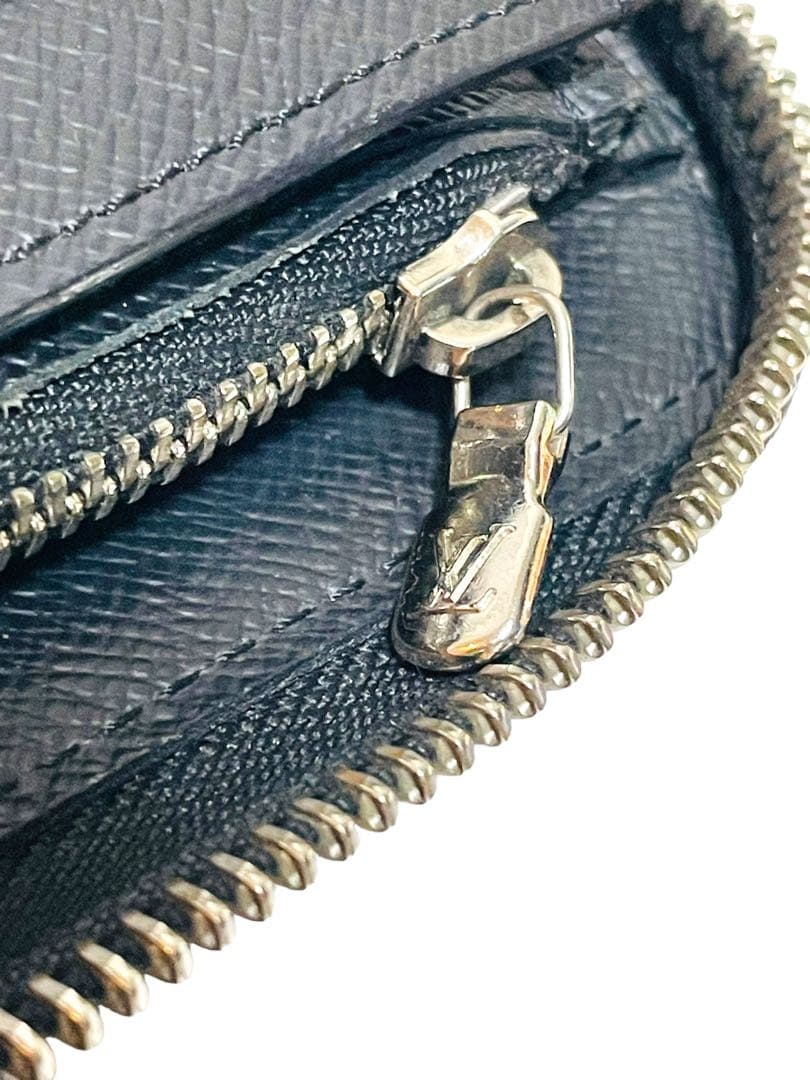 美品☆ルイヴィトン　エピ オーガナイザー ジッピーウォレット 長財布