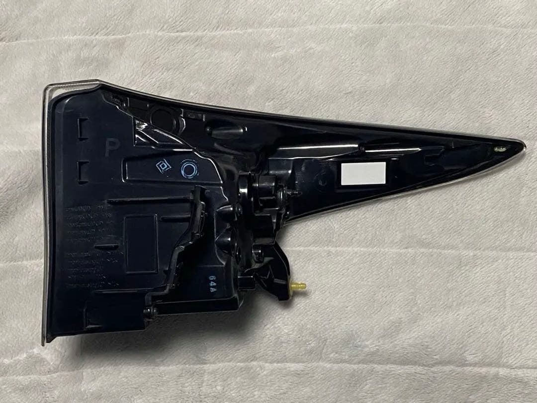 50プリウス 前期　ZVW50 テールライト 4個セット ICHKOH