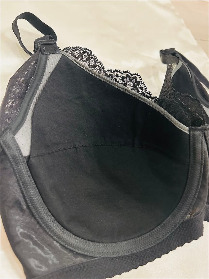 【新品•未使用】D85 シャンデール　夏ブラ　シャイニー