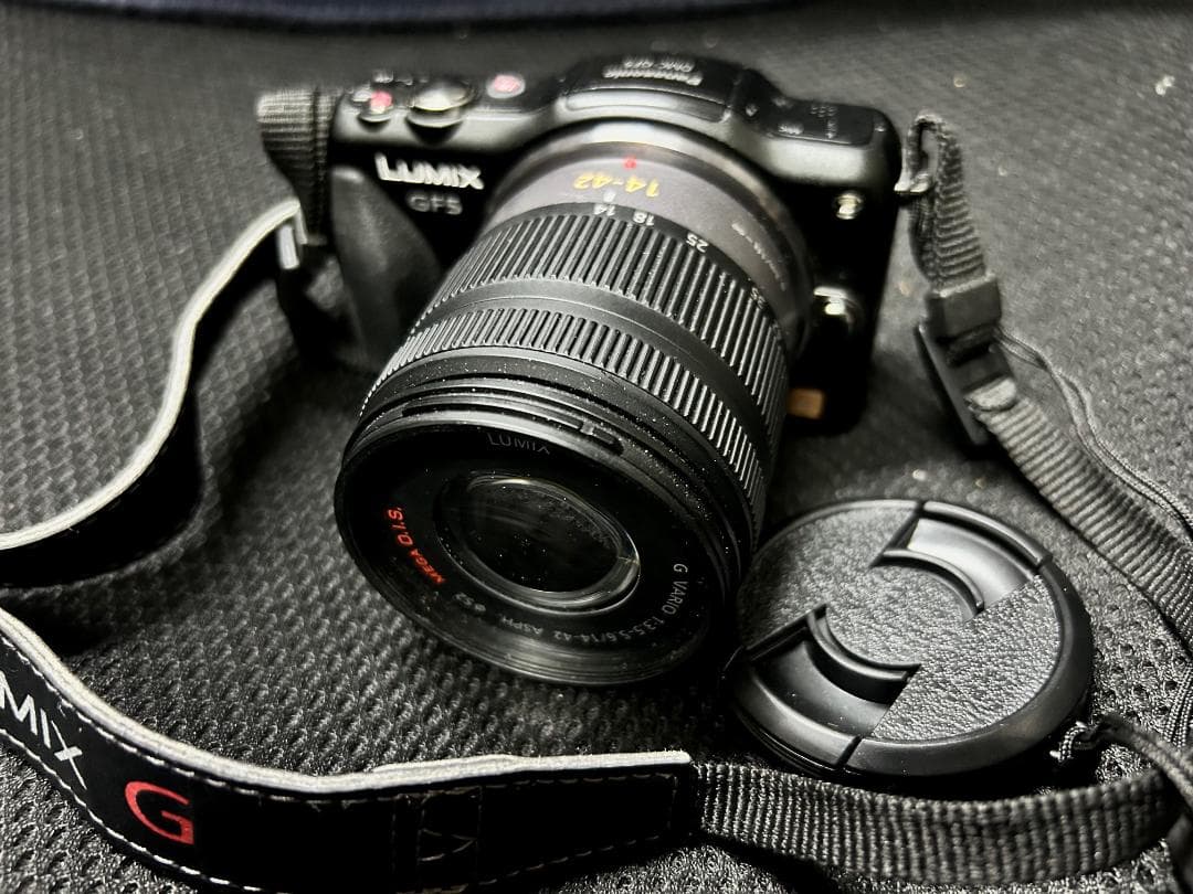 デジタルカメラ Panasonic LUMIX DMC-GF5 G VARIO 14-42mm