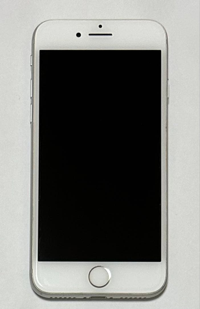 コ*イ様 Apple iPhone 8 64GB 本体 スマートフォン スマホ