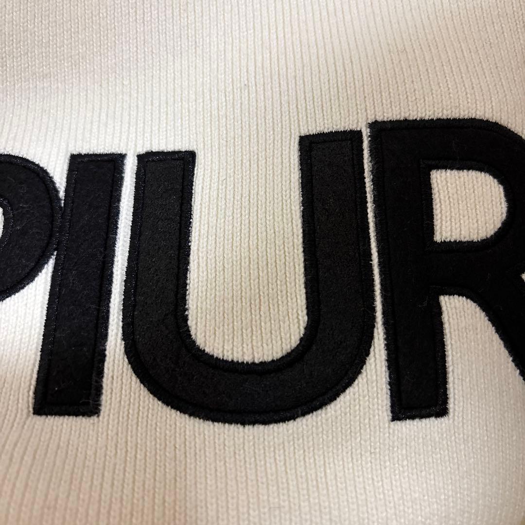 1PIU1UGUALE3 RELAXホワイトニットセーター