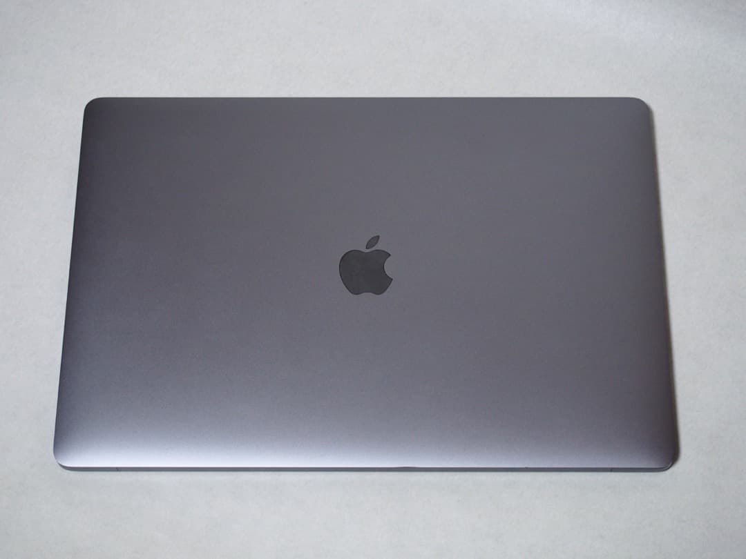 美品 Apple MacBook Pro 2018 15インチ 16G/250G