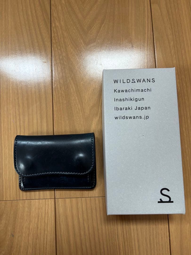 WILD SWANS タング　ネイビーブラック