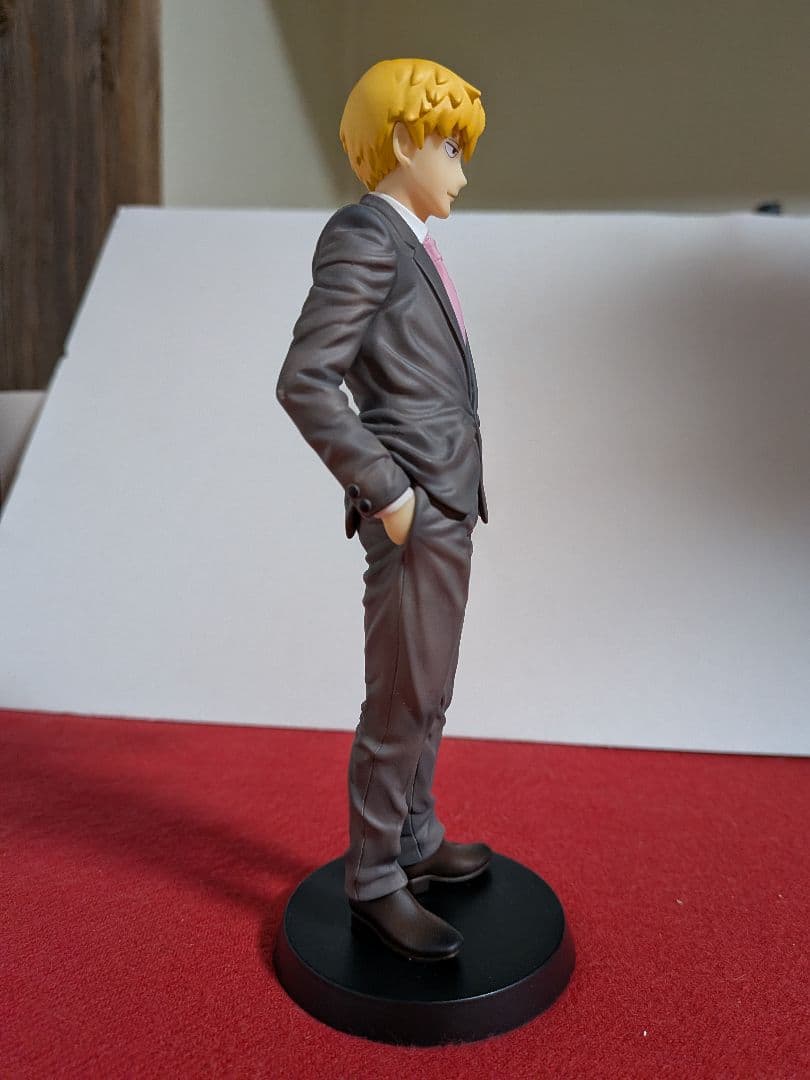 モブサイコ100 第一回霊とか相談所慰安旅行と霊幻新隆フィギュア