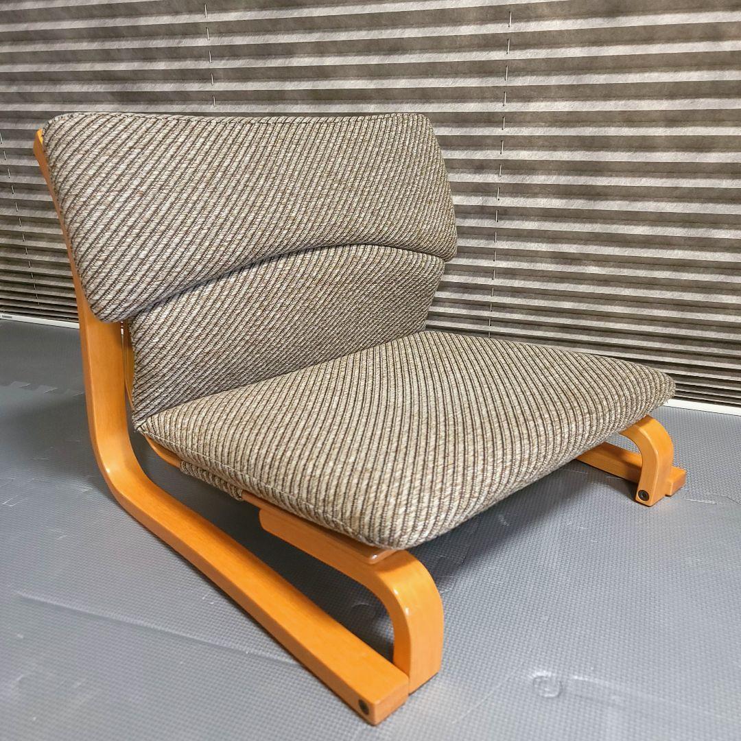 徳島県立工業技術センター　新日本木工　曲木　低座椅子　胡坐楽座椅子　腰痛防止