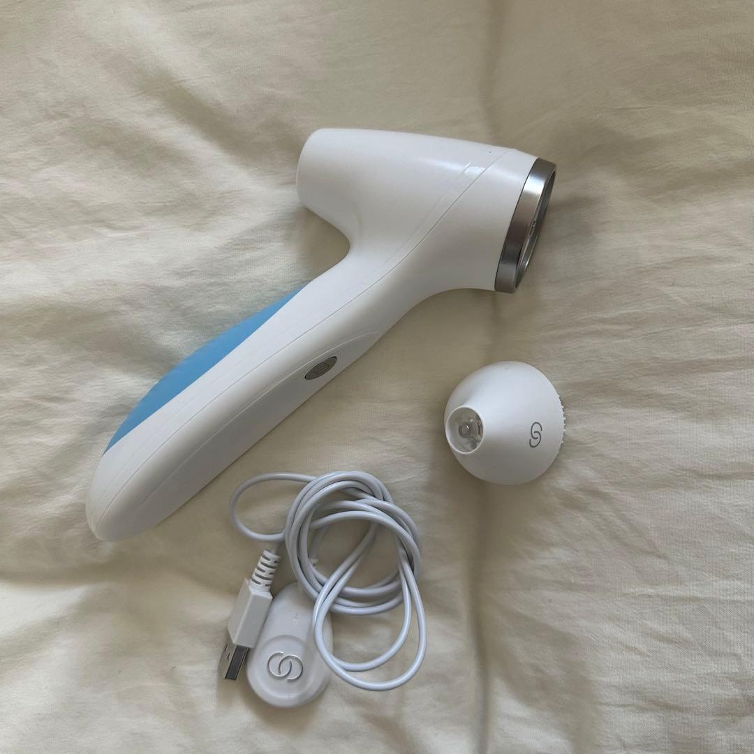 ニュースキン　ageLOC®︎ ルミスパ io アクセント付