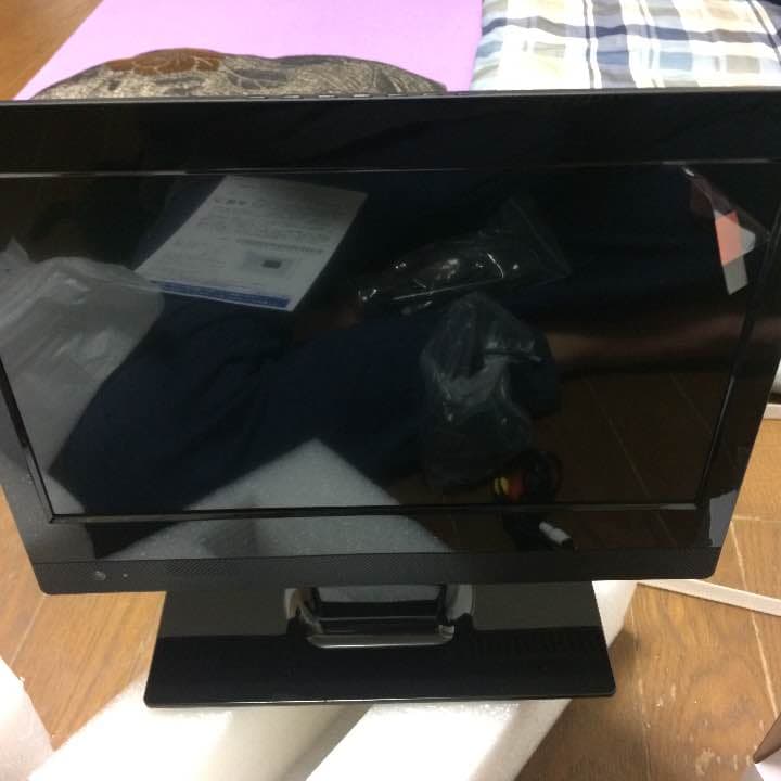 12,5 インチのコンパクトテレビ