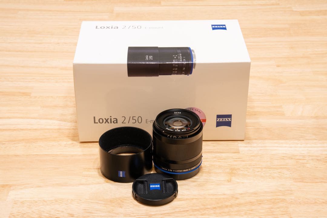 Zeiss Loxia 2/50 単焦点レンズ
