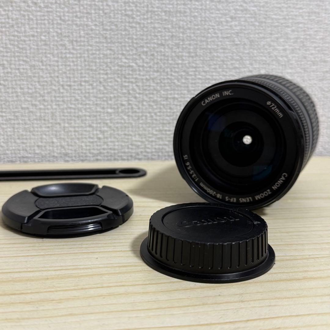 Canon EFS 18-200mm レンズ