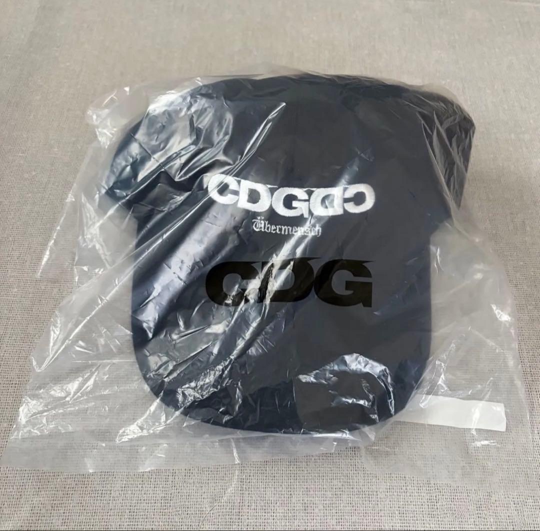 CDG x G-DRAGON Ubermensch キャップ　ショッパー付き