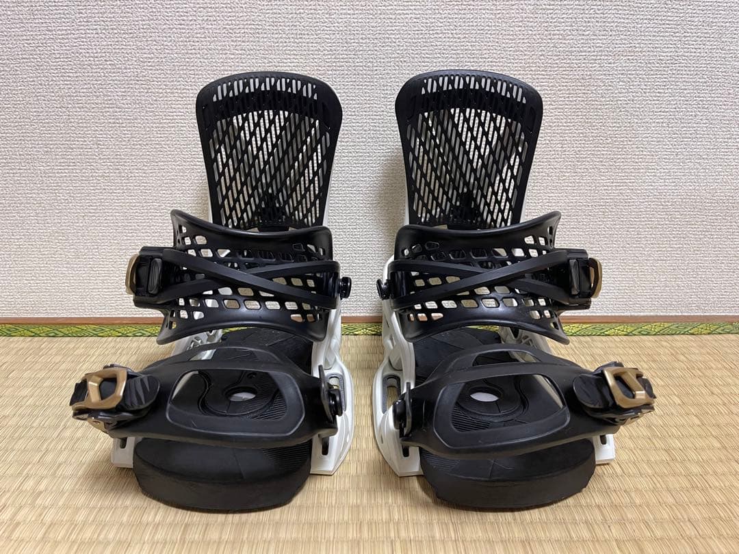 【Tomo】BURTON GENESIS EST 23/24 Mサイズ