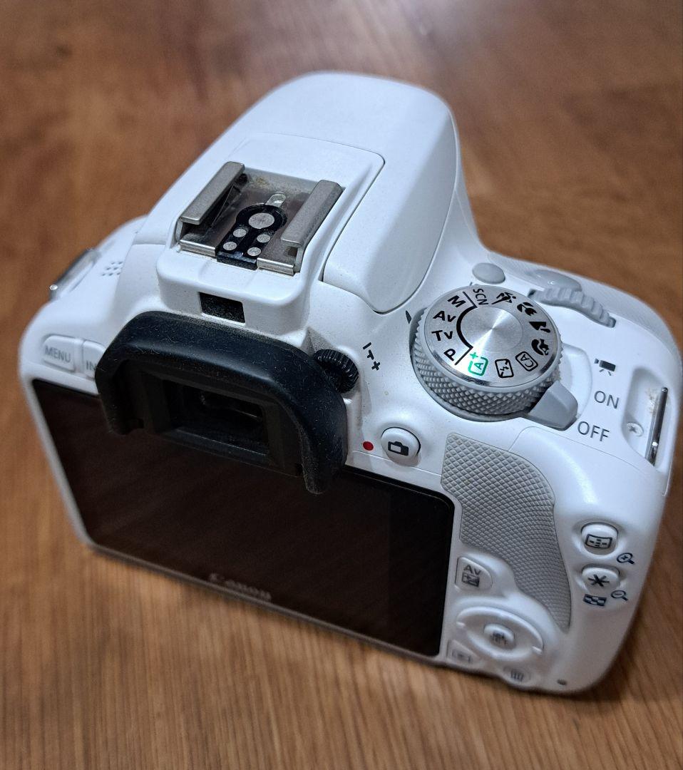 デジタルカメラ Canon EOS Kiss X7