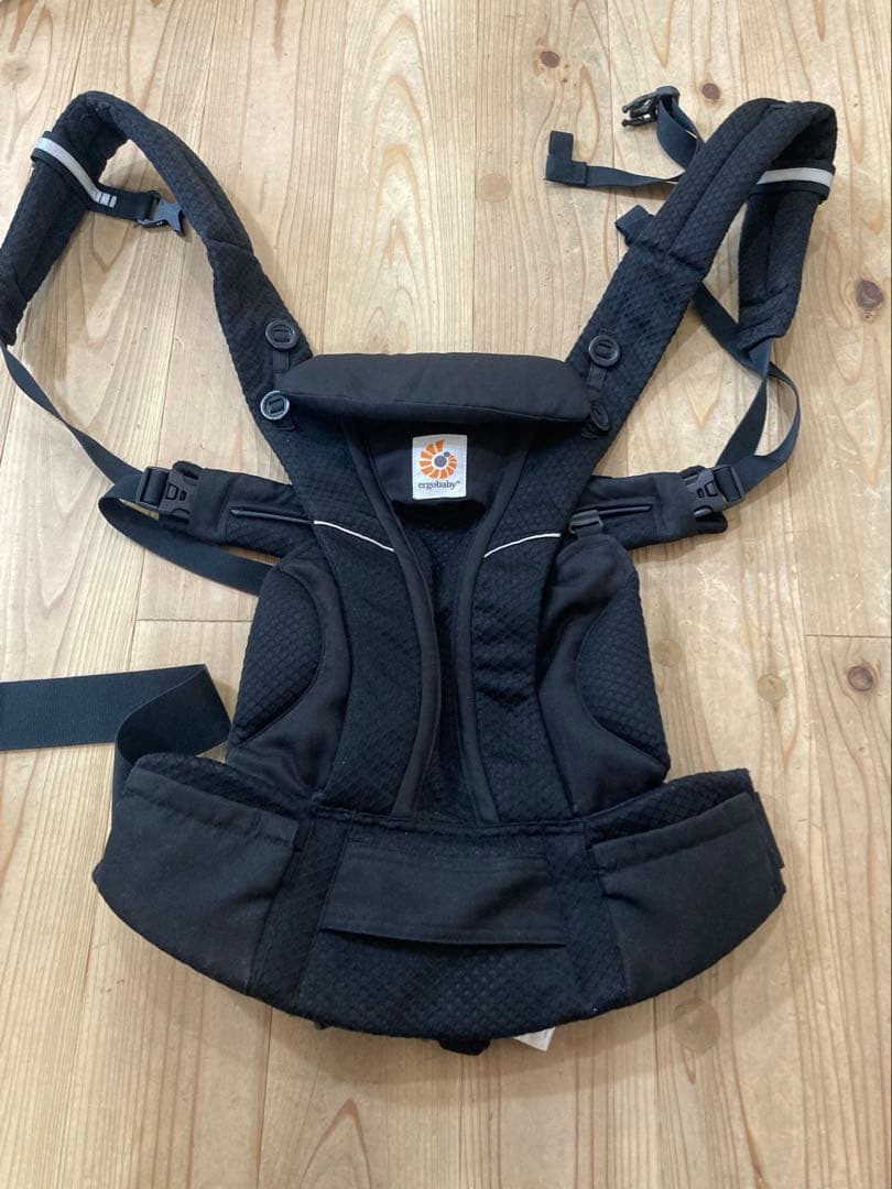 エルゴベビー オムニブリーズ オニキスブラック） 抱っこ紐