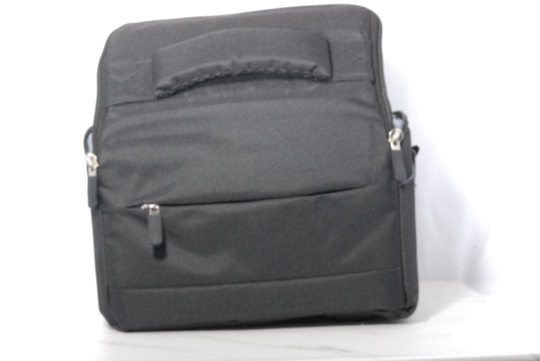 【極美品】Wi-Fi搭載　Canon kiss X8i　バイアングル液晶