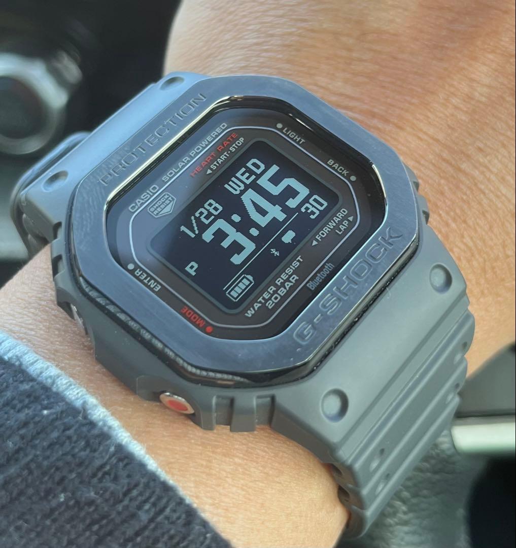 コ*ラ様 【秀品】G-SHOCK G-SQUAD DW-H5600MB-8JR