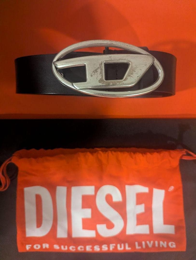 [正規品・未使用美品・収納袋付き]DIESEL 1DR オーバルDロゴベルト