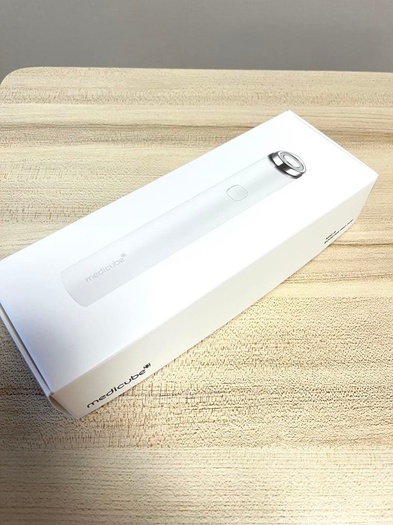 メディキューブAGE-Rブースタープロ ミニ #ホワイト