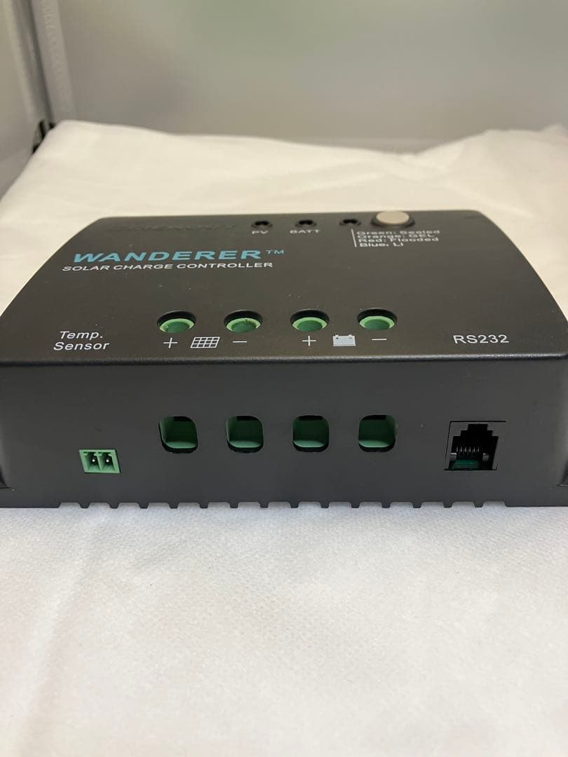 RENOGY WANDERER 30A PWM ソーラー充電コントローラー