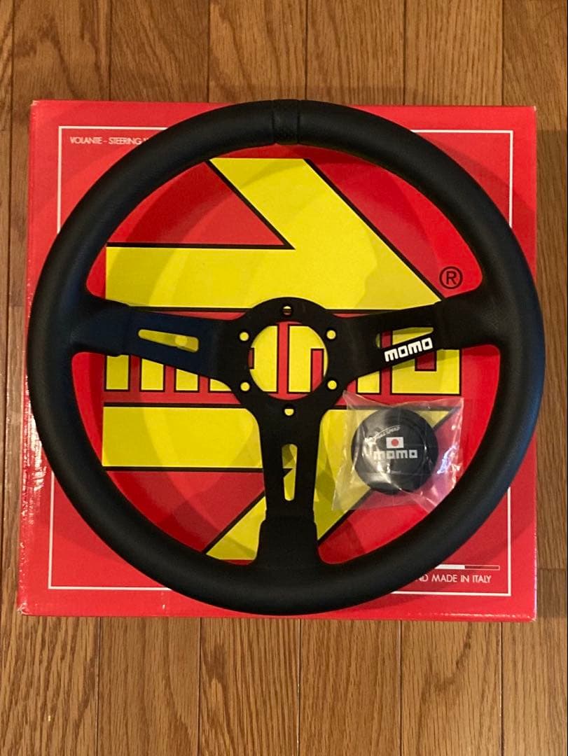 たまご　momo フルスピード　ステアリング　33φ
