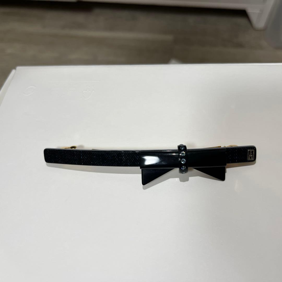 ネイビーリボンバレッタ ゴールド金具　アレクサンドルドゥパリ