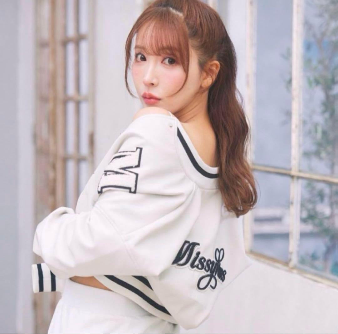 butamaru  mistreassミストレアス スタジャン