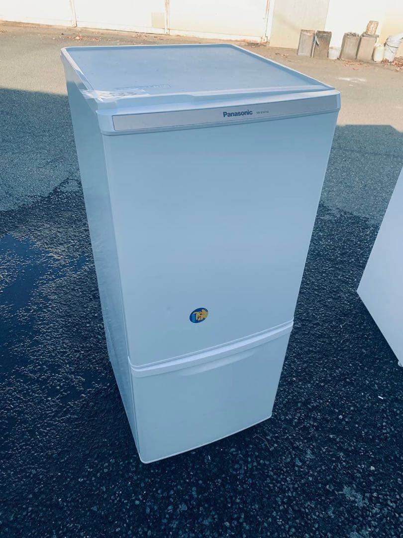 ①✅Panasonicノンフロン冷凍冷蔵庫✅ NR-B147W-W✅送料設置無料