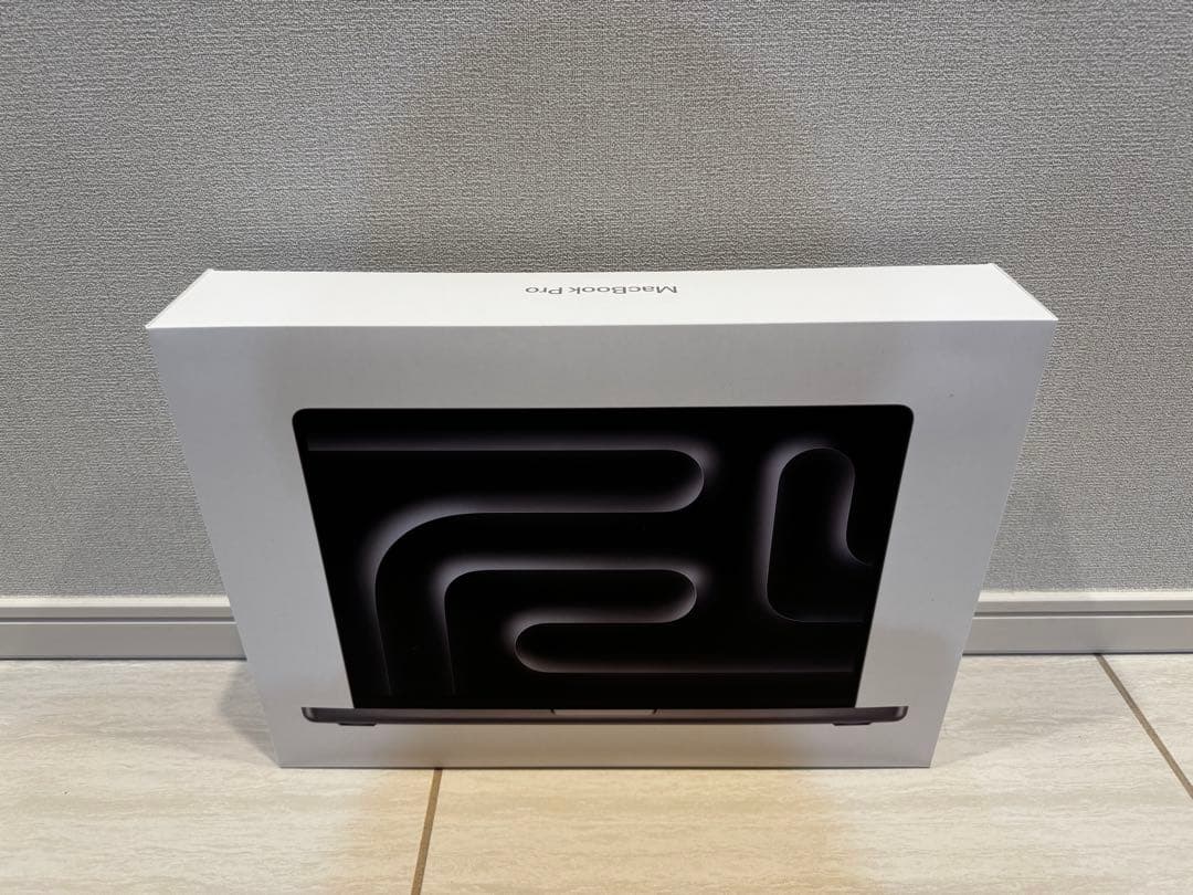 新品未使用 14インチMacBookPro M3 8GB/1TB スペースグレー