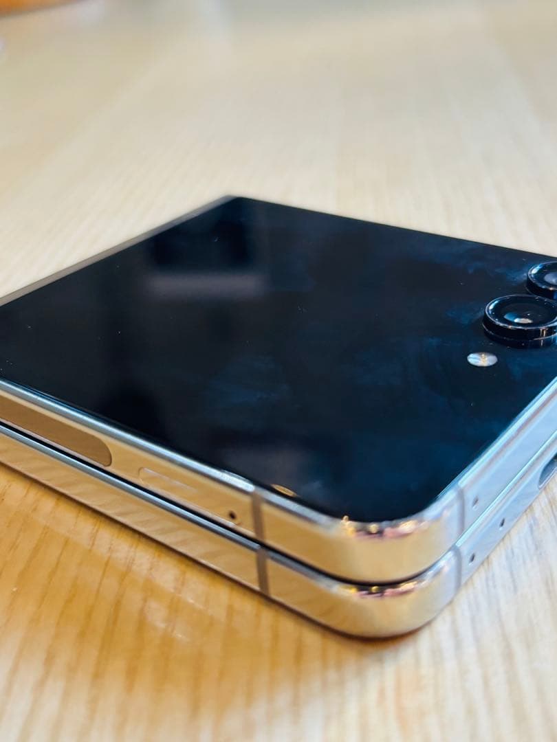 スマートフォン本体 GALAXY Zflip5