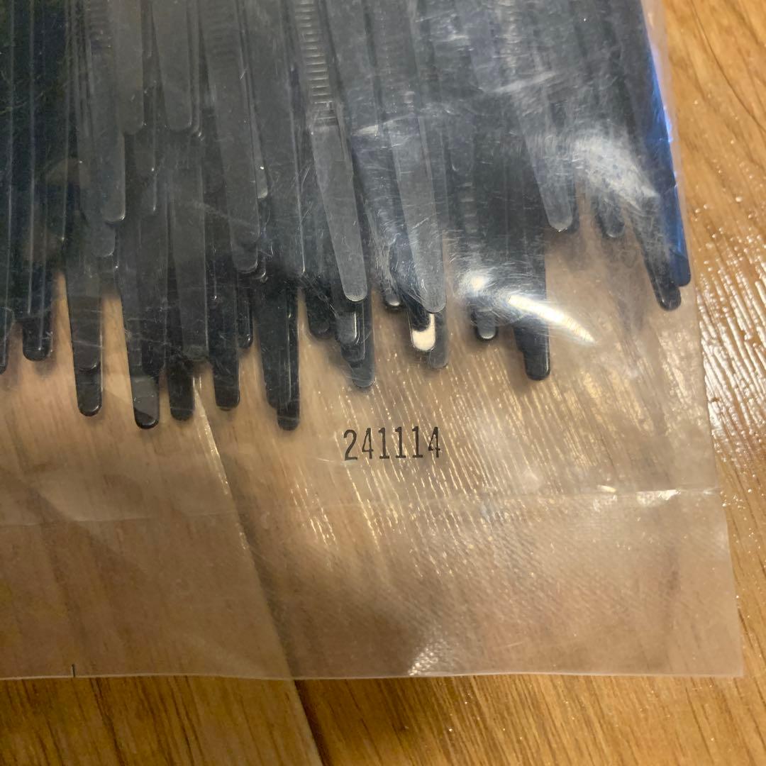 【むーさん専用】ガルバロックインシュロック380㎜（100本入）×25袋