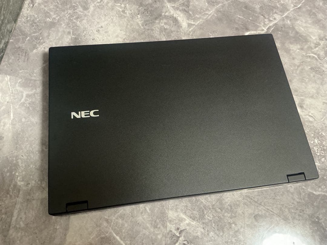 NEC corei5 第8世代 今は専用と致します 新品SSD 256GB