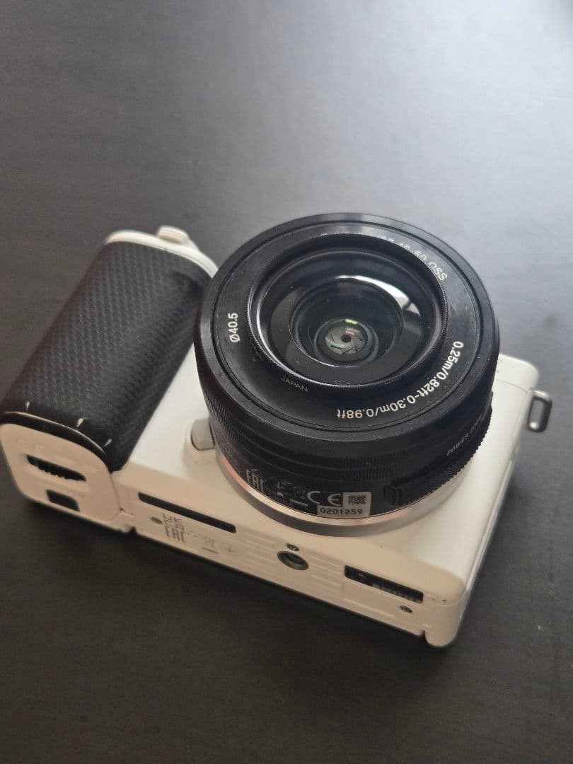 SONY ZV-E10 ホワイト 16-50mm ossレンズ付き