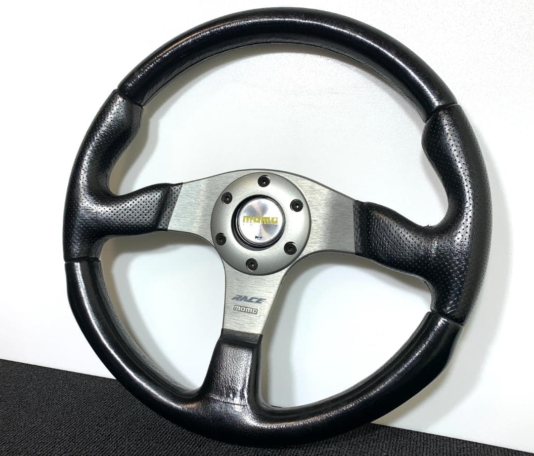 モモ RACE レース ステアリング 35パイ ブラックレザー×シルバースポーク