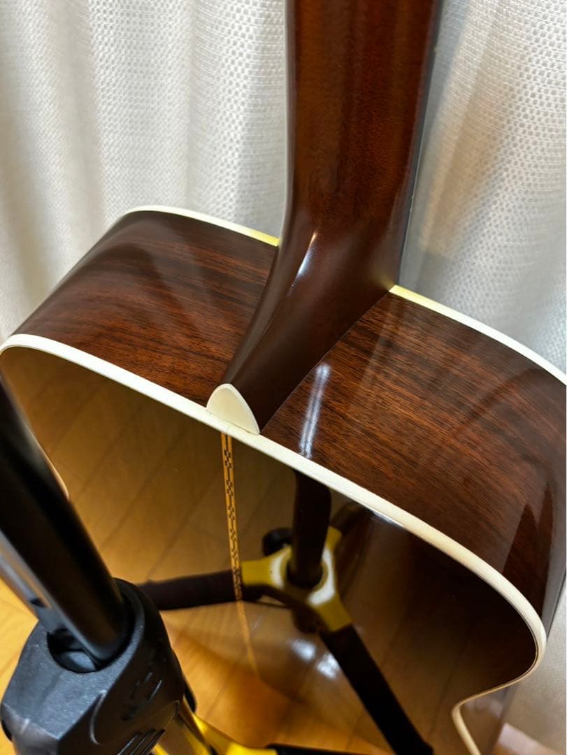 Martin D-28 Standard アコースティックギター