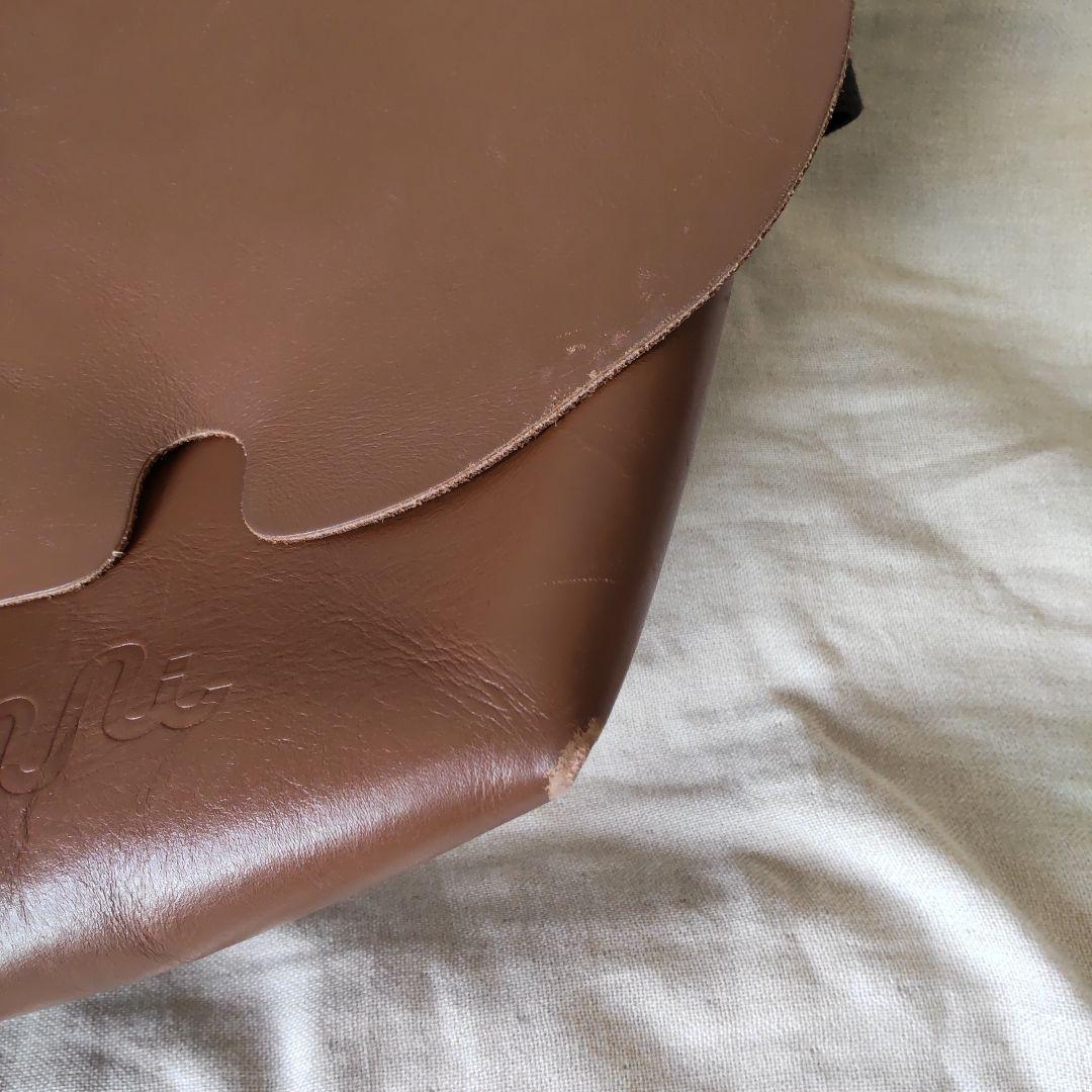 ユニアンドコー　メッセンジャー　バック　ブラウン　大きめサイズ