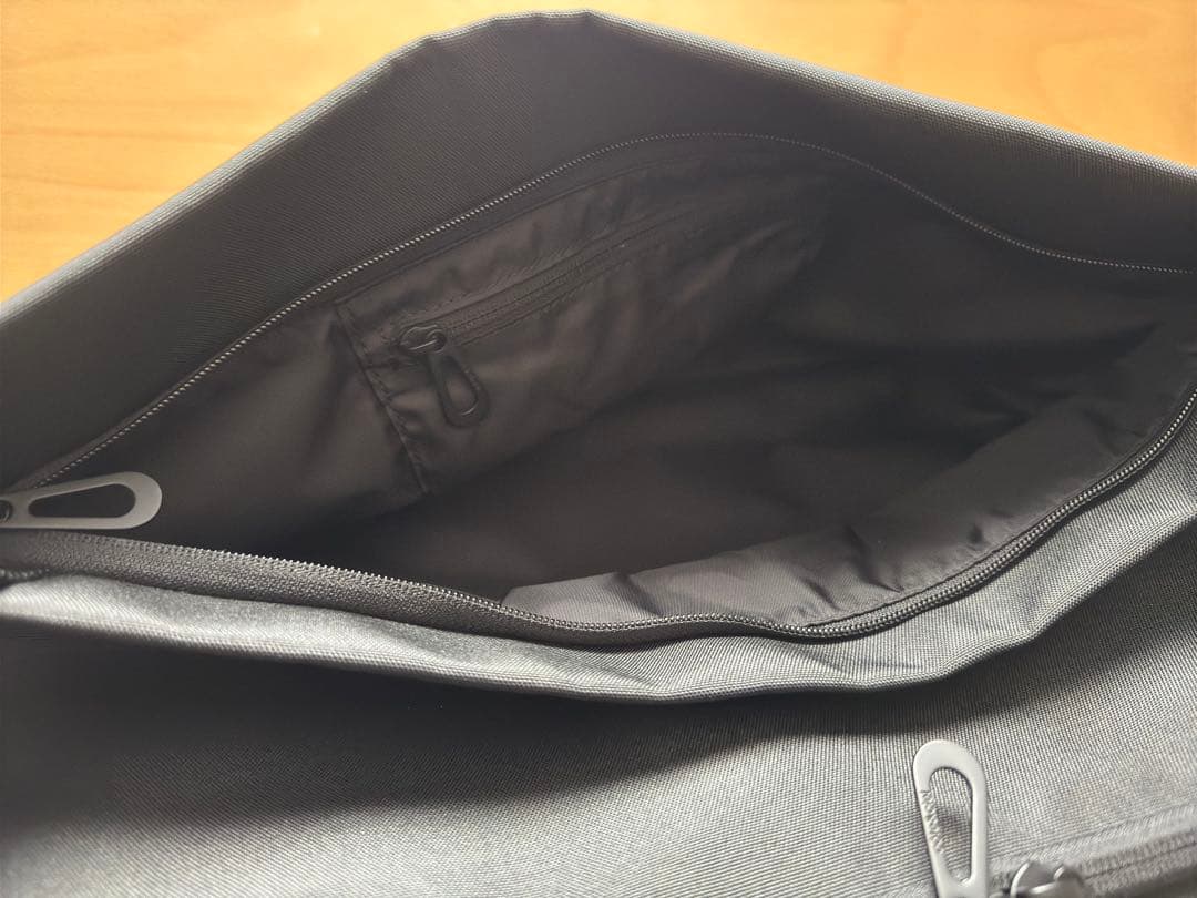 【美品】cote&ciel Riss ブラック ショルダーバッグ