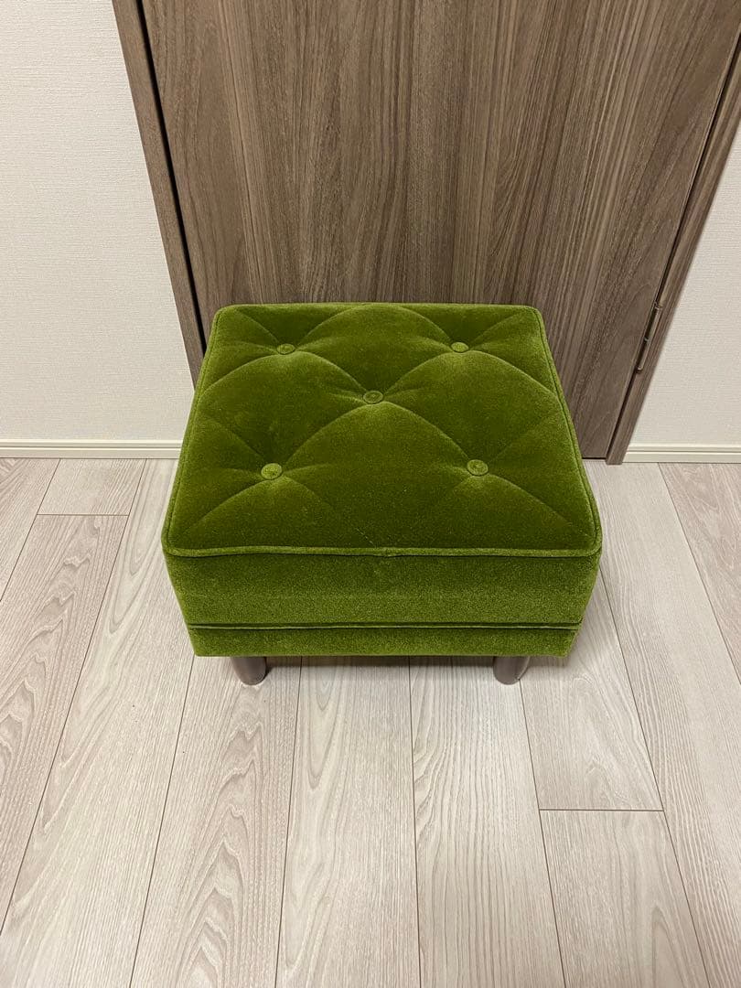 カリモク60/オットマン(グリーン)