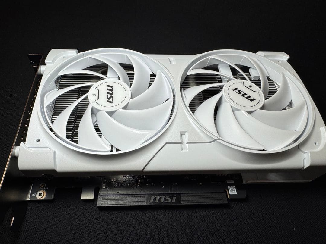 ラ*ー様 MSI RTX5060 8G VENTUS 2X OC WHITE