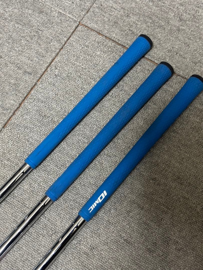 タイトリスト　712U (2・3・4番) 3本セット