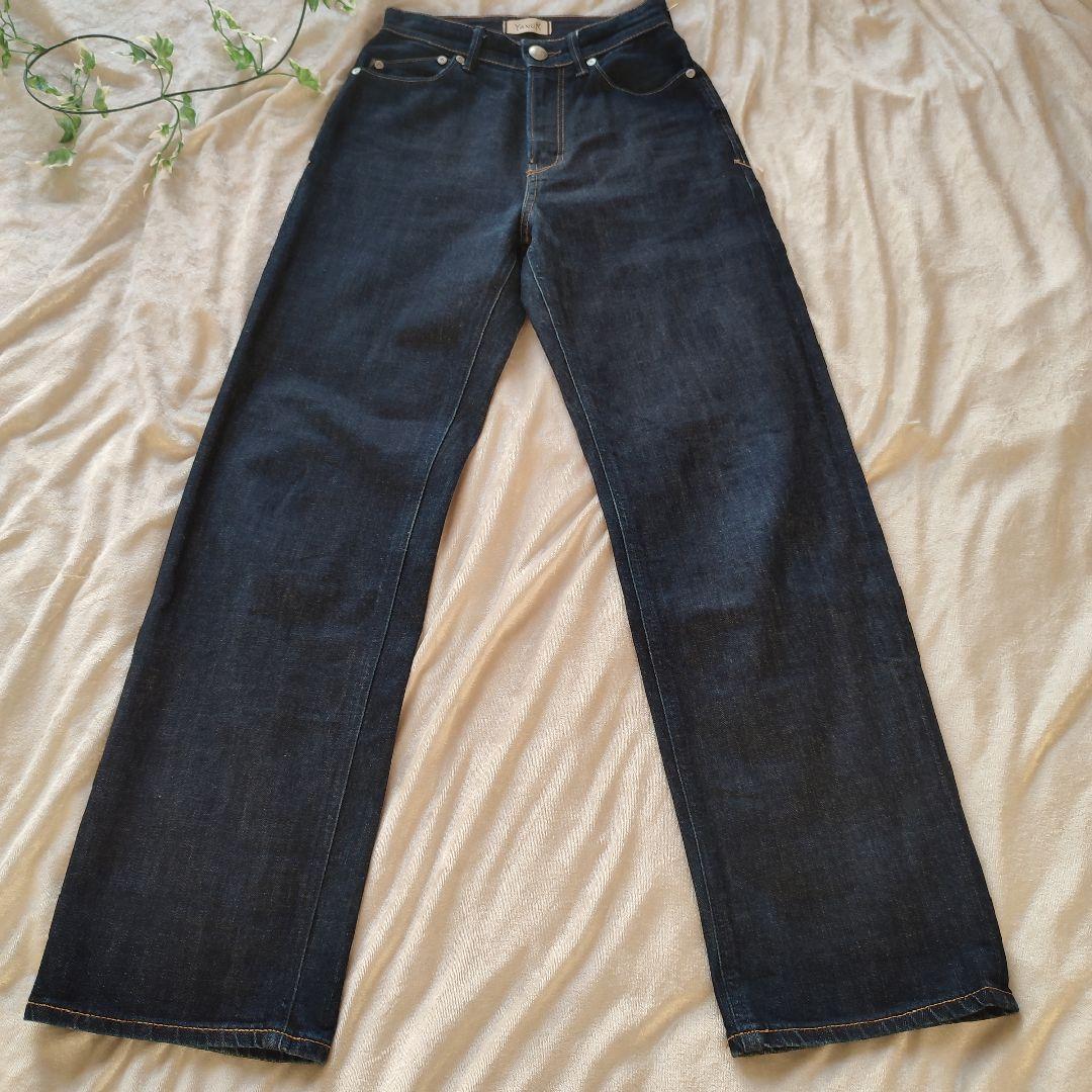 [美品]YANUKヤヌーク Leaレア 23デニムジーンズパンツ濃紺