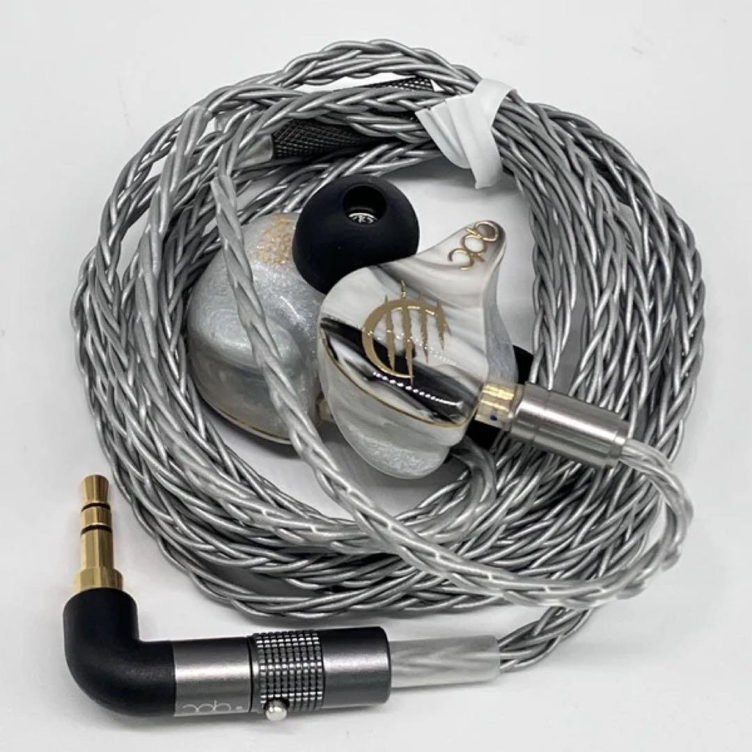 イヤホン qdc WHITE TIGER II