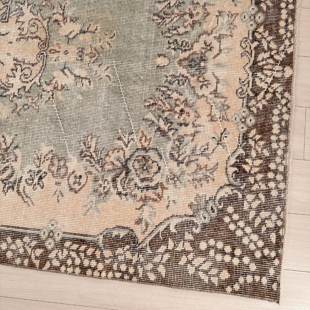 トルコ ヴィンテージラグ A111 定番 ベージュ セージグリーン ブラウン