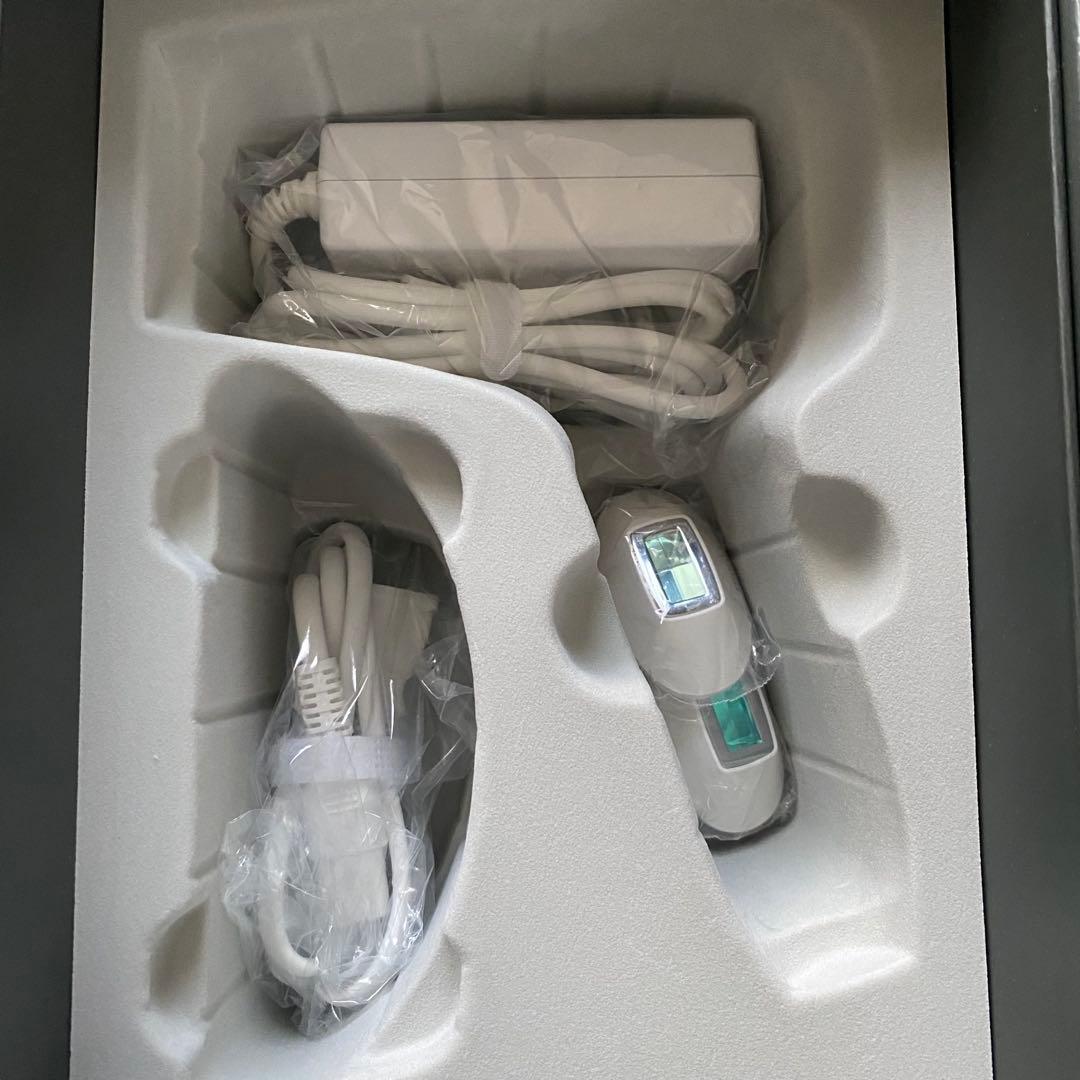 【極美品✨】ミュゼ プラチナム 美容脱毛器 ケア用品・説明書・箱付きBE903M