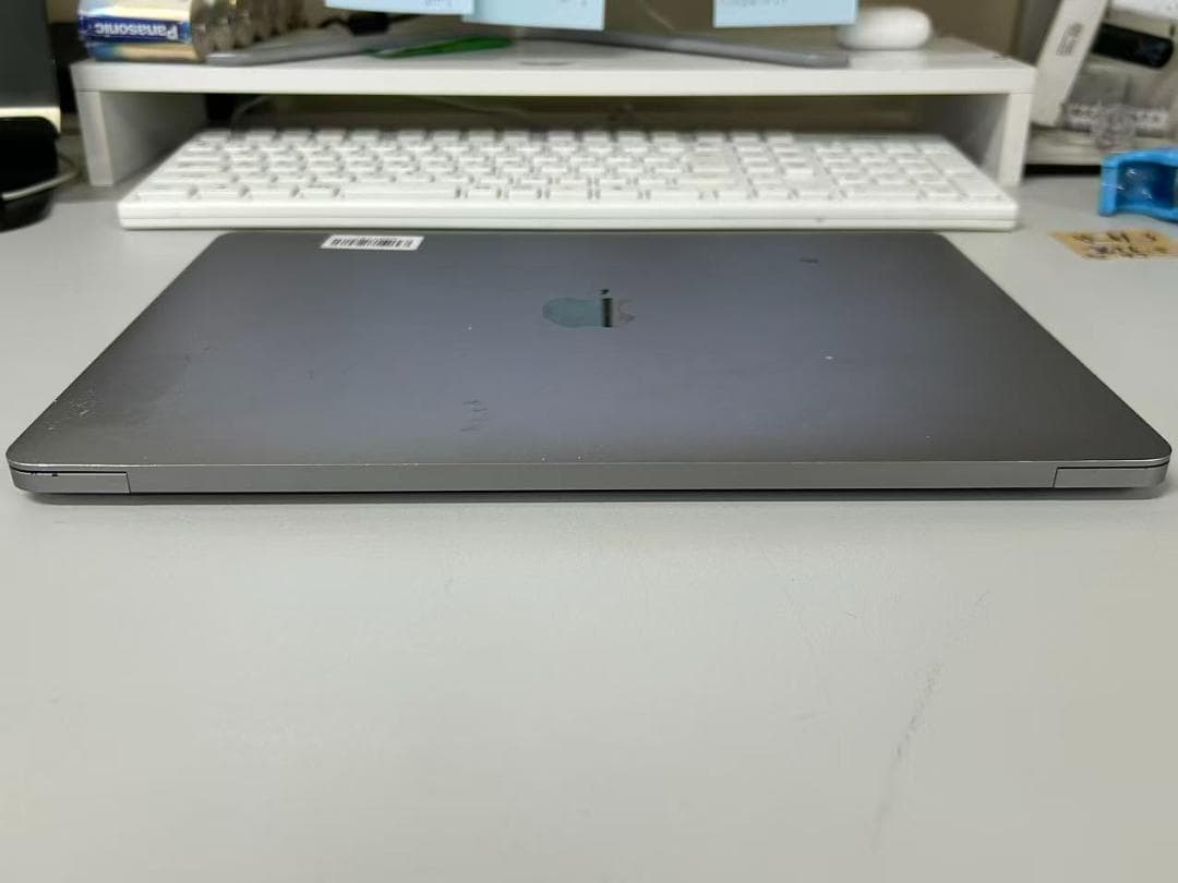 MacBook Pro 2019 ジャンク