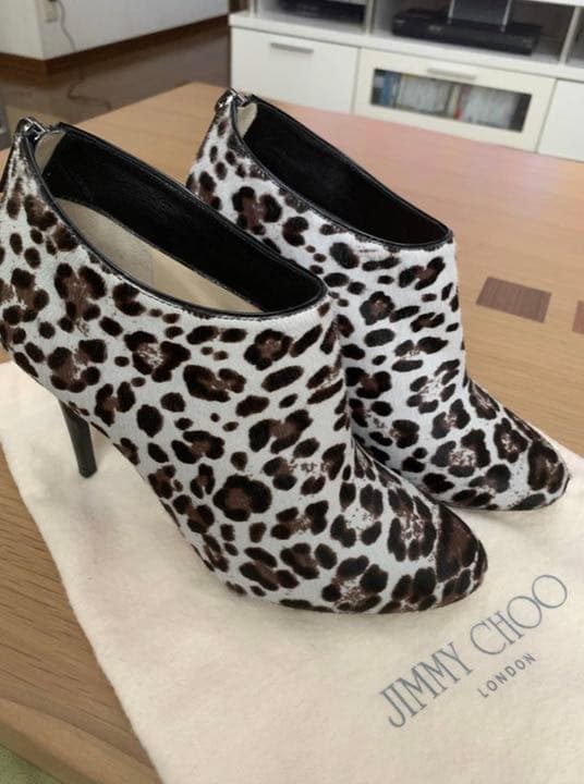 新品 サイズ36.5 ジミーチュウ ハラコショートブーツ JIMMY CHOO