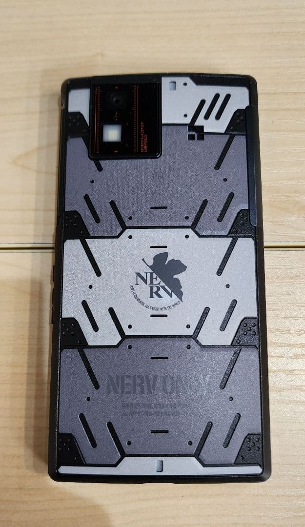 【美品】SH-06D NERV ヱヴァンゲリヲン 3万台限定 打痕なし付属品完備
