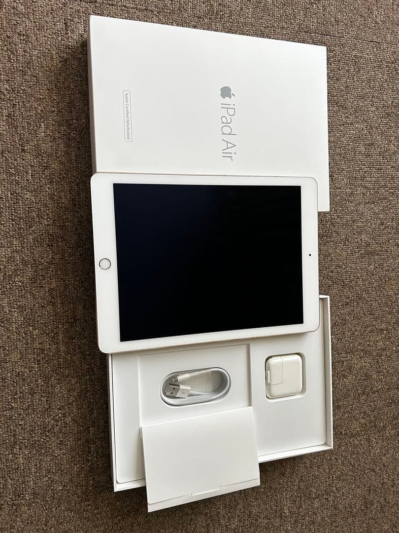 Apple iPad Air2 ゴールド 本体